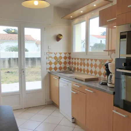 Br000-057 4 Pieces 6 Couchages Sur فيلة