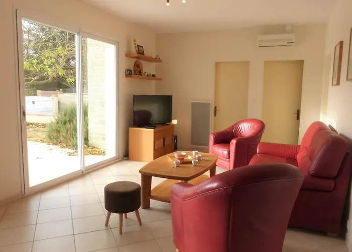 Villa Br000-057 4 Pièces 6 Couchages Sur *